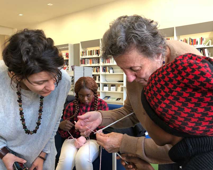 Knitting Biblioteca Civica Biella