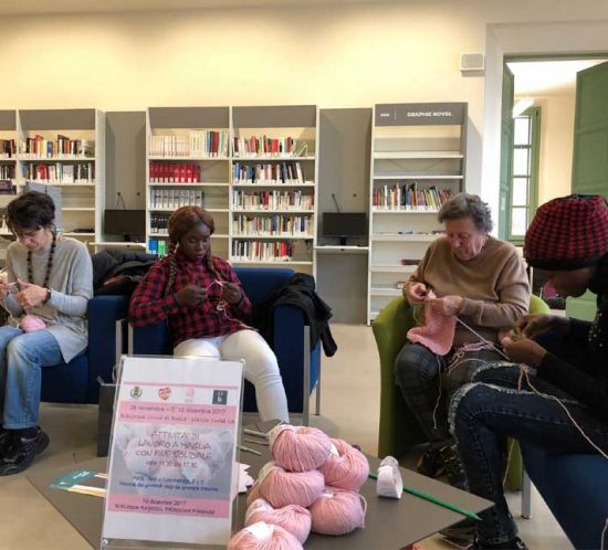 Knitting Biblioteca Civica Biella