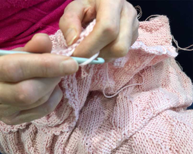 Knitting solidale a Biella