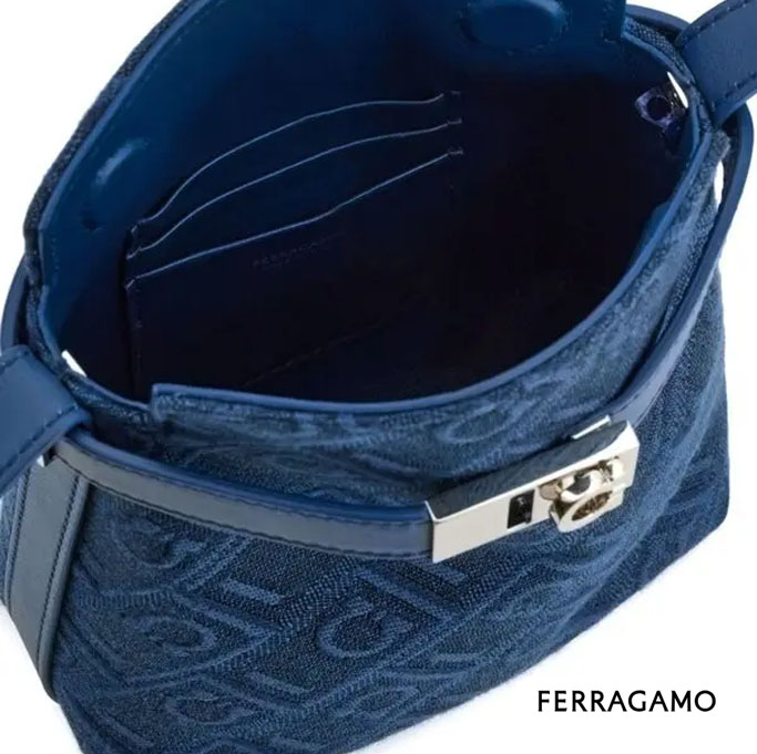 Porta smartphone Ferragamo Hug con portacarte - immagine 4